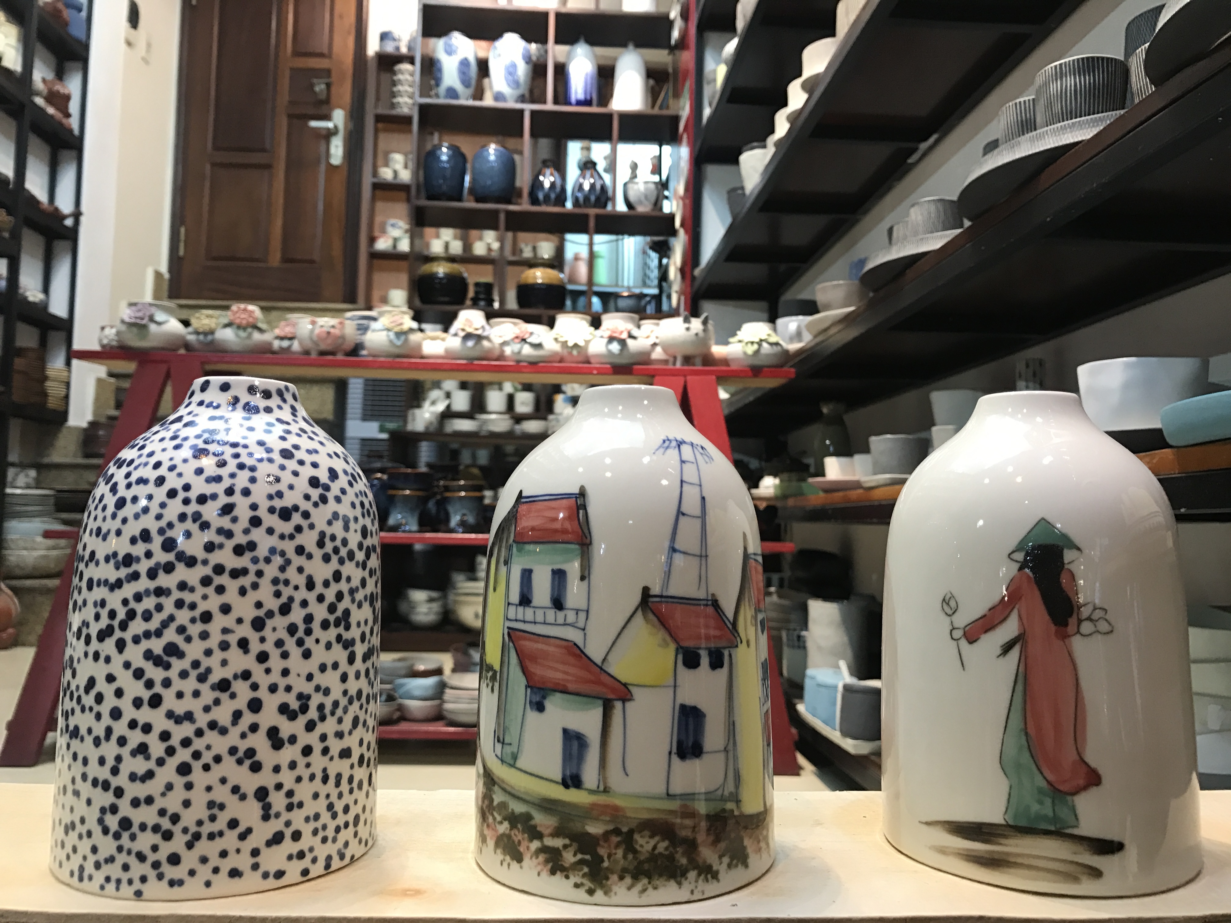 ceramics vase - hand painted made by authentic battrang