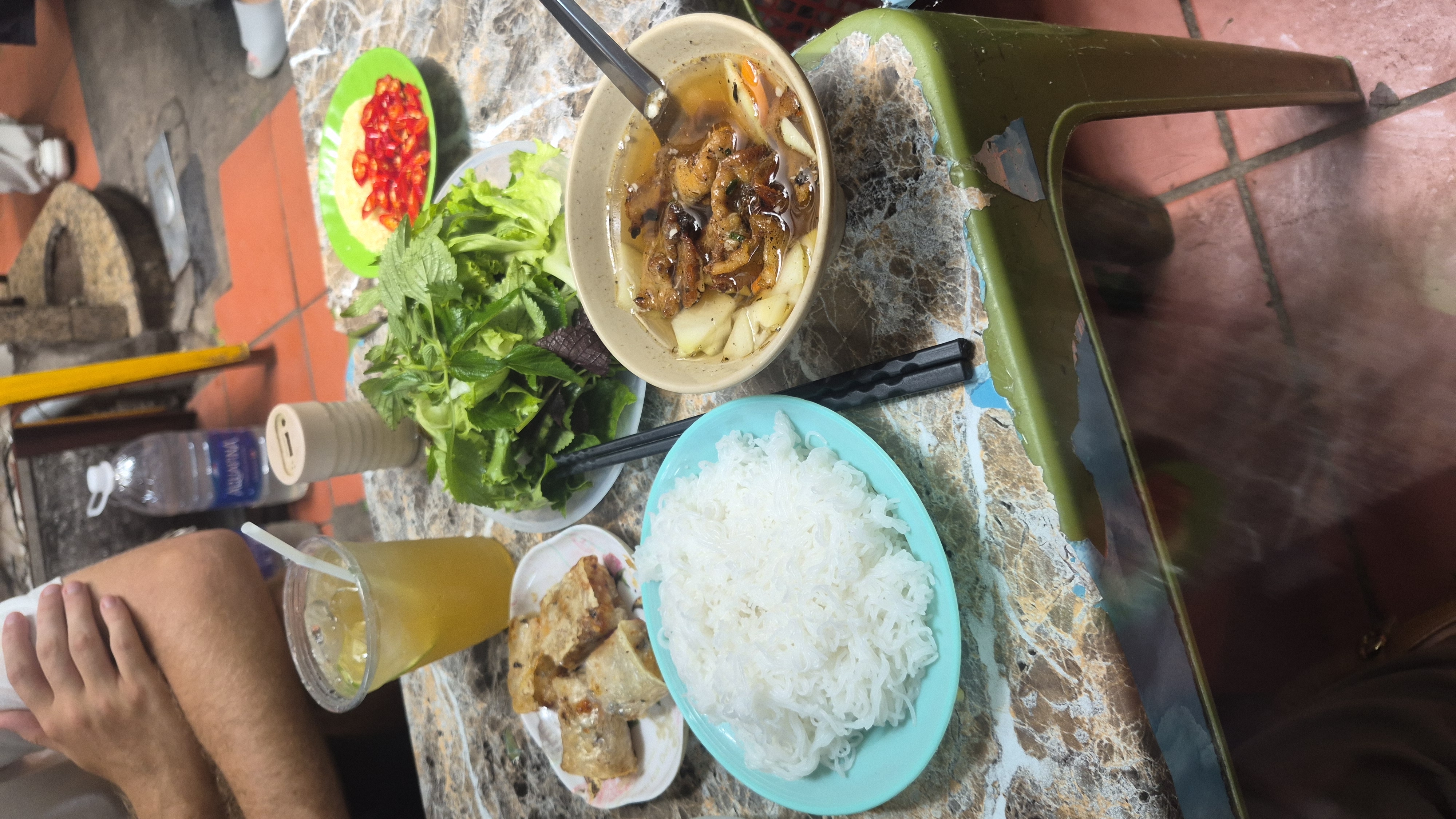 Bun cha hanoi