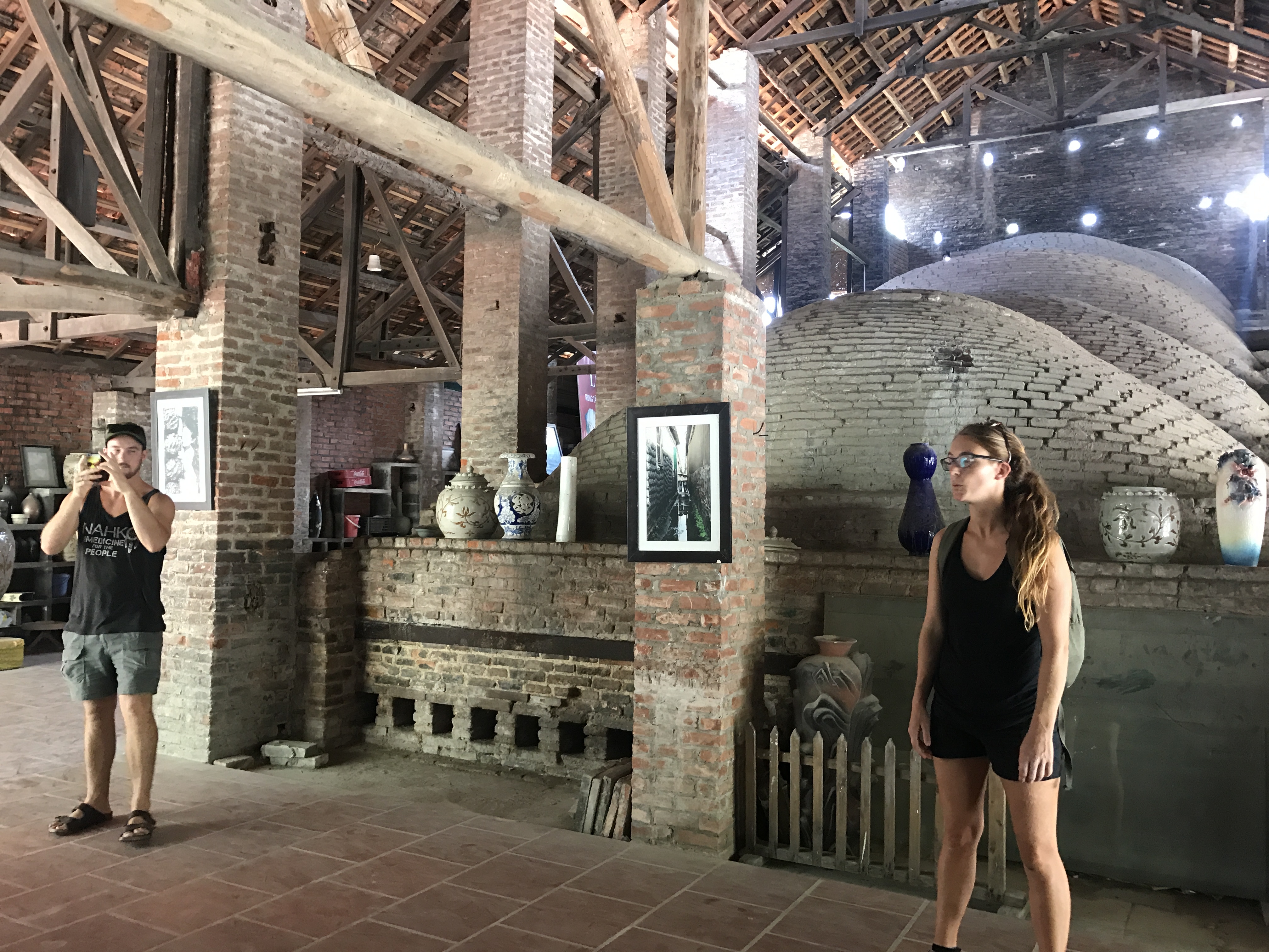Visit old kiln - lò bầu cổ