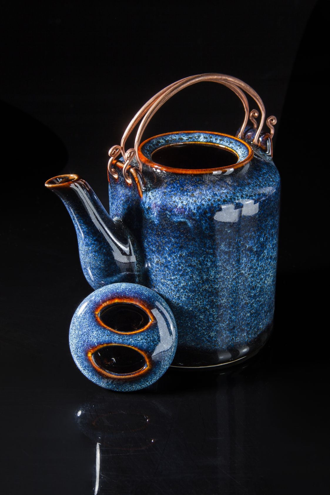 Blue glaze cylinder teapot