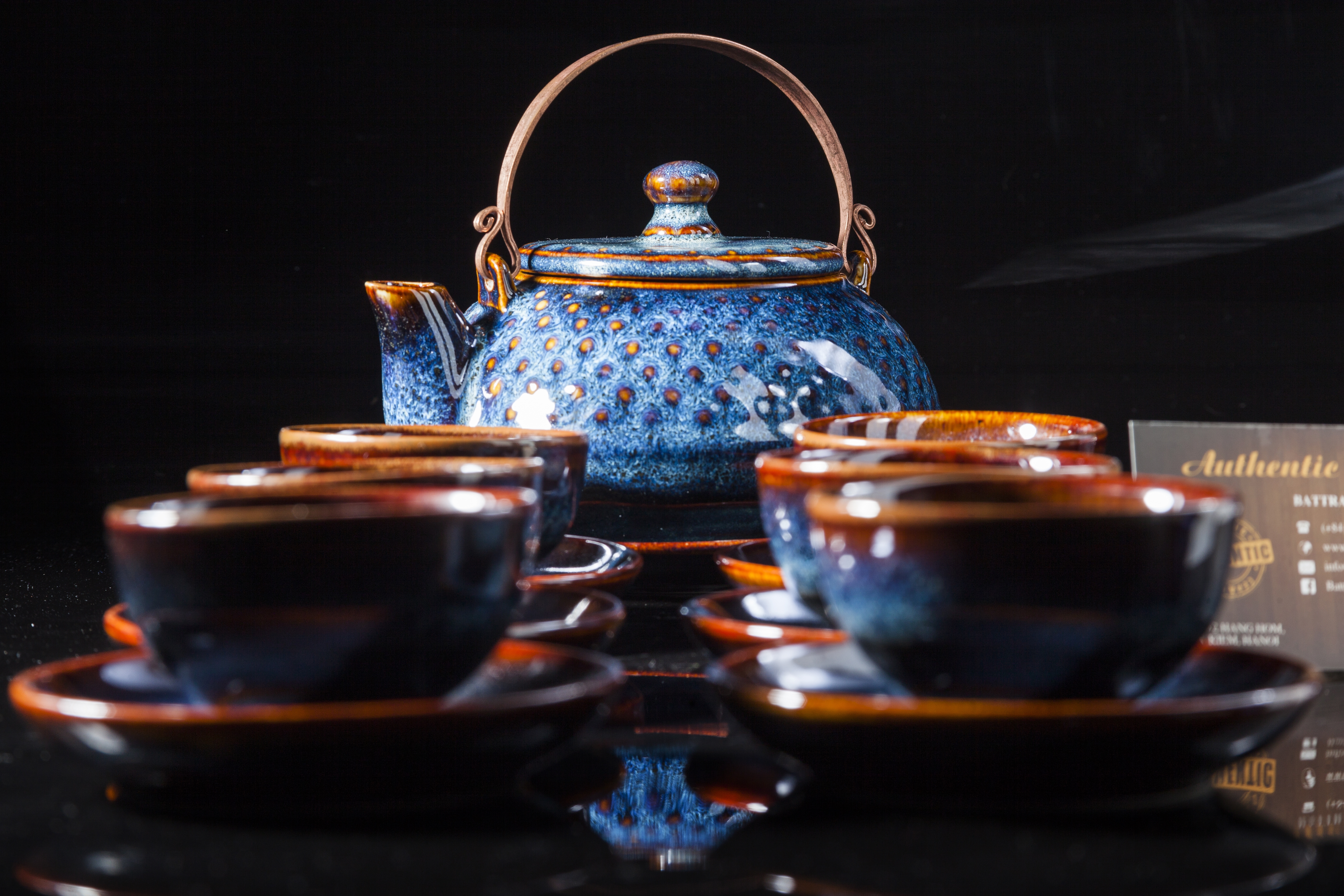 Beautiful blue tea sets/ bộ ấm trà xanh tuyệt đẹp