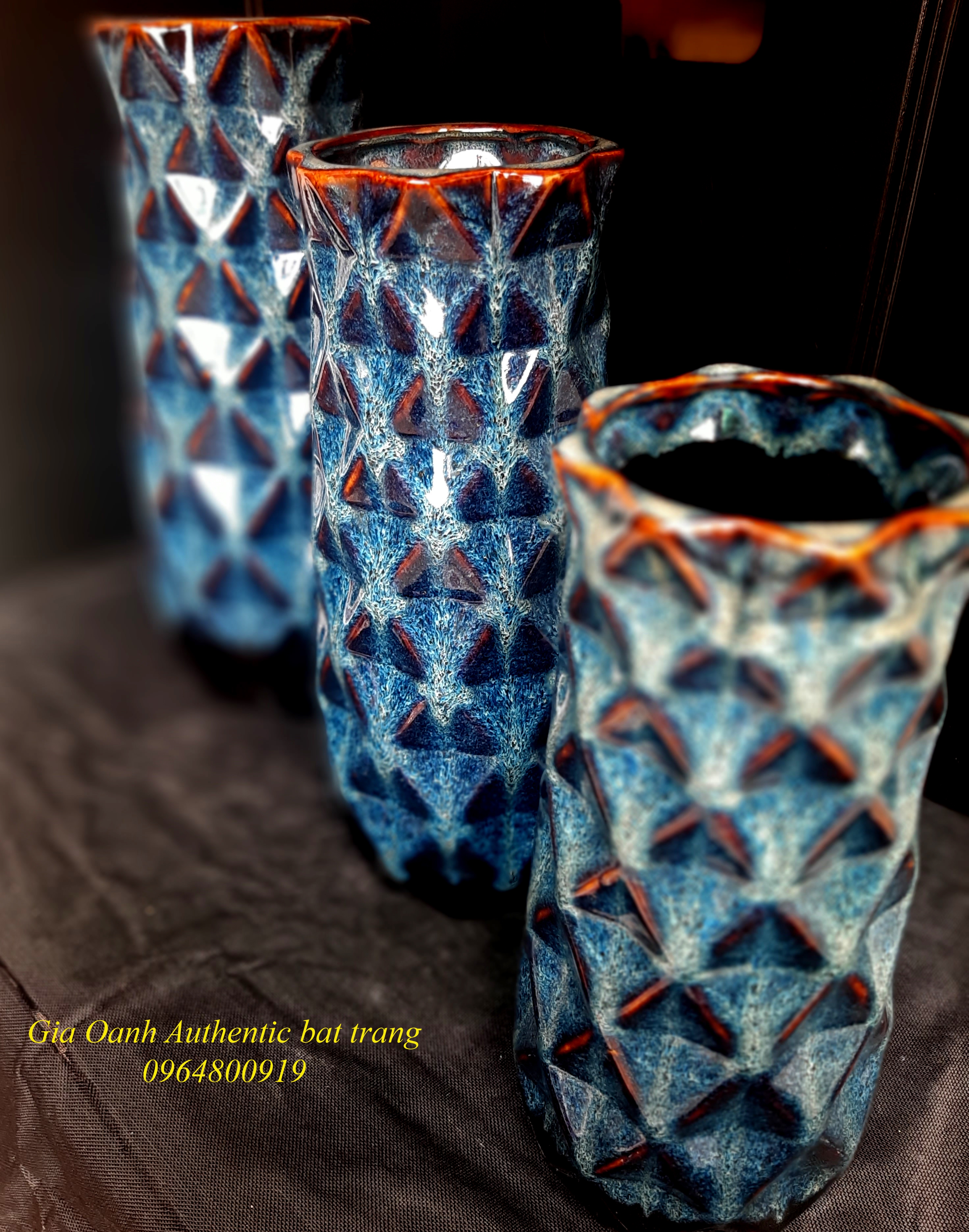 Blue home decor set/ Bộ trang trí, căm hoa men xanh hỏa biến, sản xuất tại xưởng gia oanh Authentic bat trang