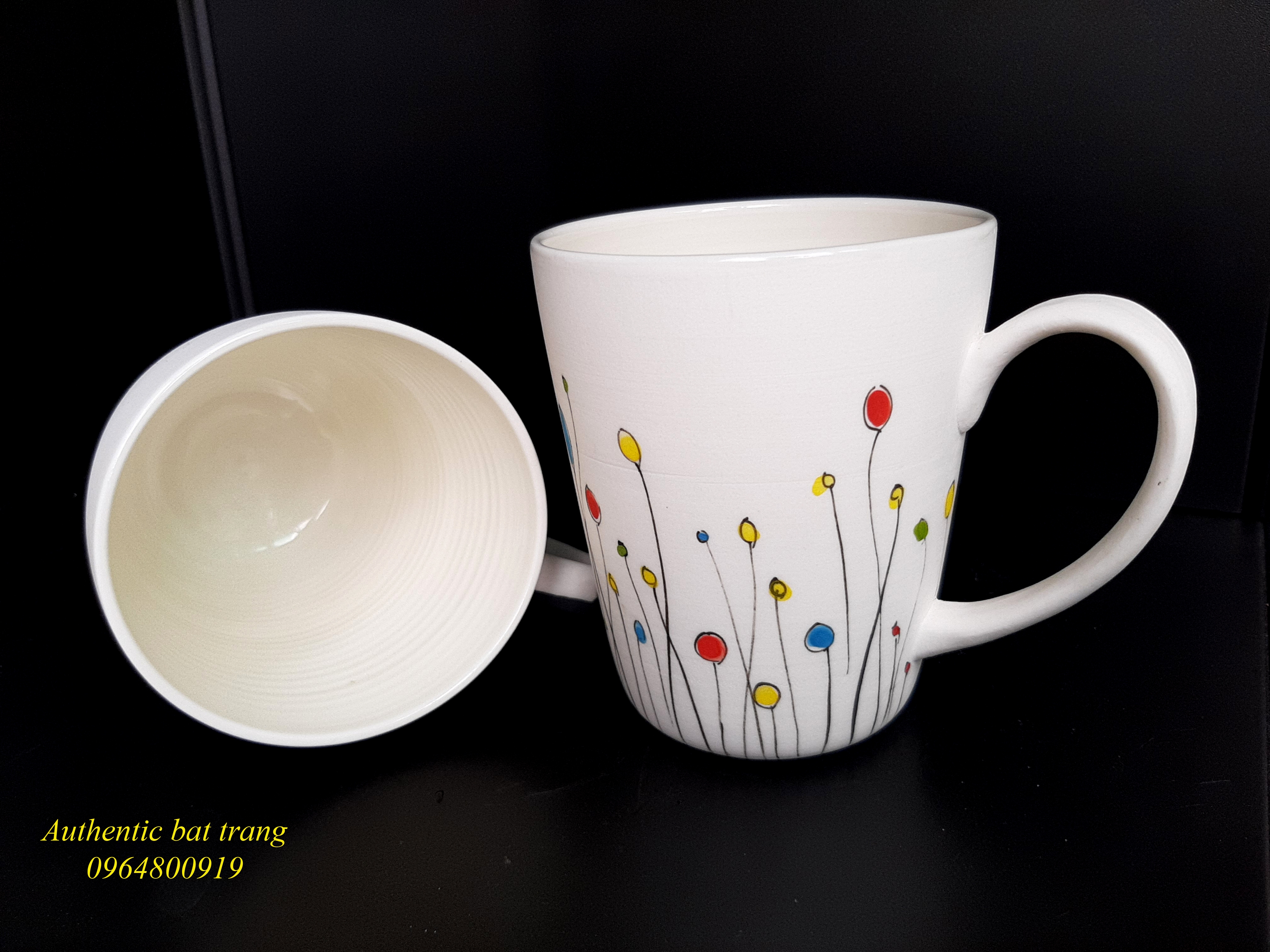 Hãy sở hữu những chiếc cốc đáng yêu và độc đáo của authentic nhé 