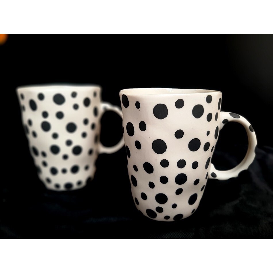 TEA CUP WITH DISTORTED SHAPE WITH POLKA DOTS MADE AT AUTHENTIC BAT TRANG