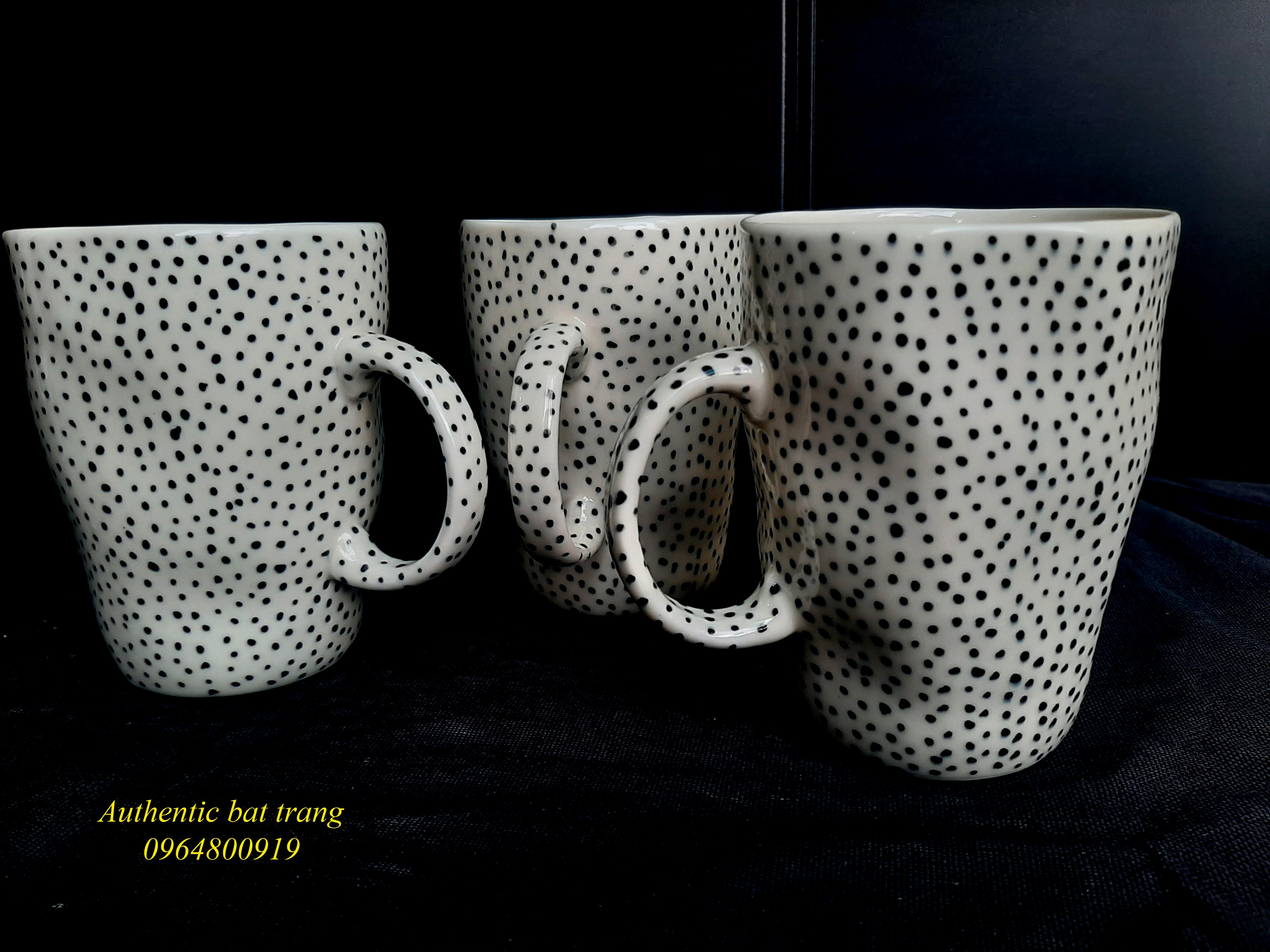 Black dots cups/ Cốc méo xuất âu họa tiết chấm bị vẽ thủ công sản xuất tại xương gốm sứ Authentic bat trang