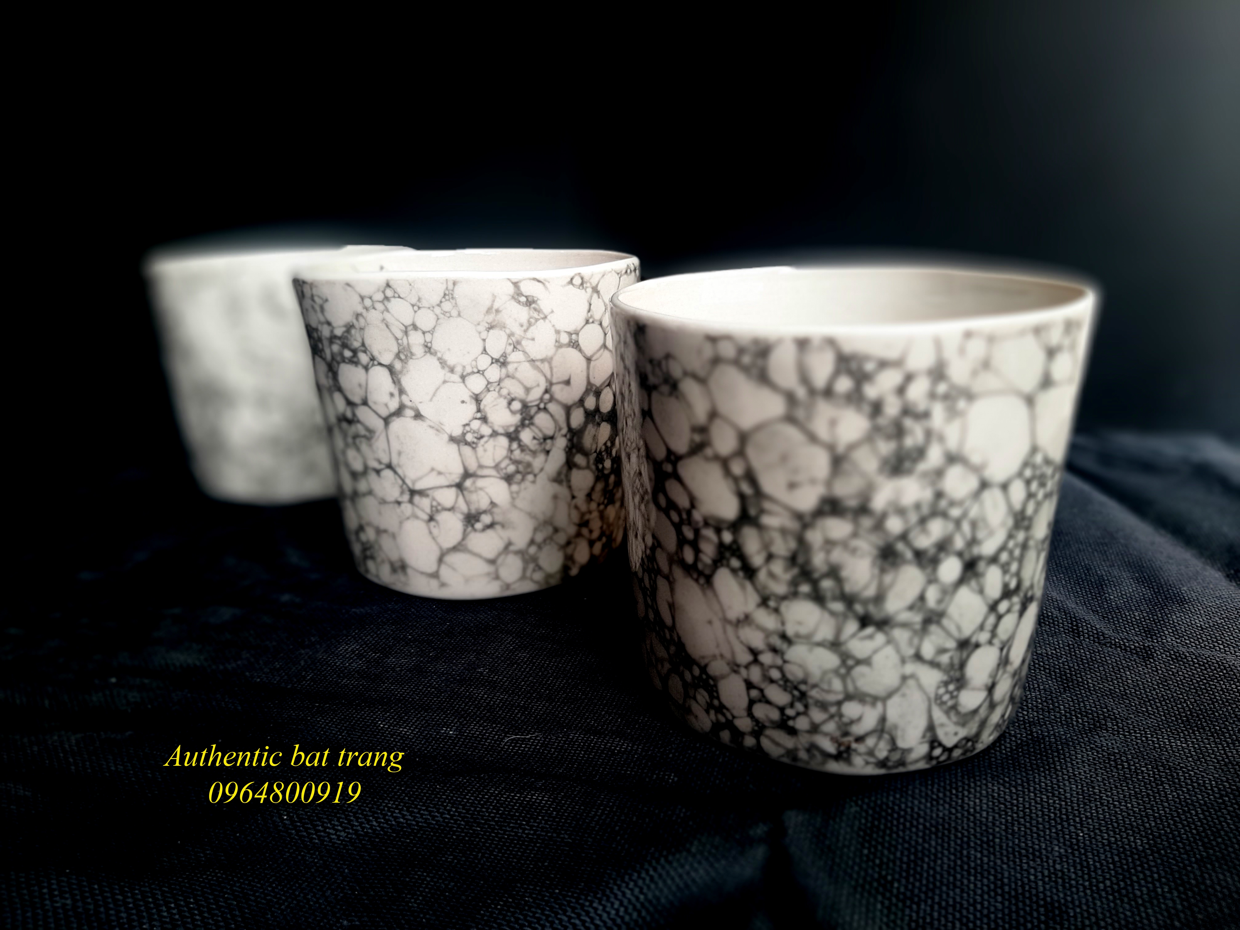 BLACK BLOON CUPS/ CỐC BÓNG ĐEN MÉO SẢN PHẨM THỦ CÔNG XUẤT ÂU SẢN XUẤT TẠI XƯỞNG GỐM SỨ AUTHENTIC BAT TRANG