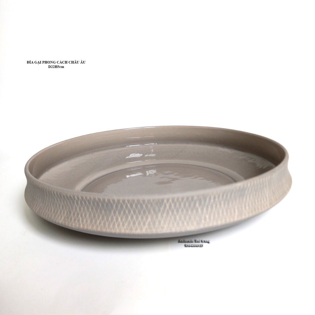 EUROPEAN QUALITY - WHITE scratch patterned dishes - SPECIALIZED in serving and decorating dishes, authentic ceramics