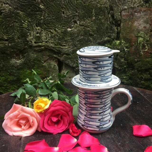 HOT - COFFEE FILTER SET WITH HAND-PAINTED - AUTHENTIC BAT TRANG CERAMIC WORKSHOP