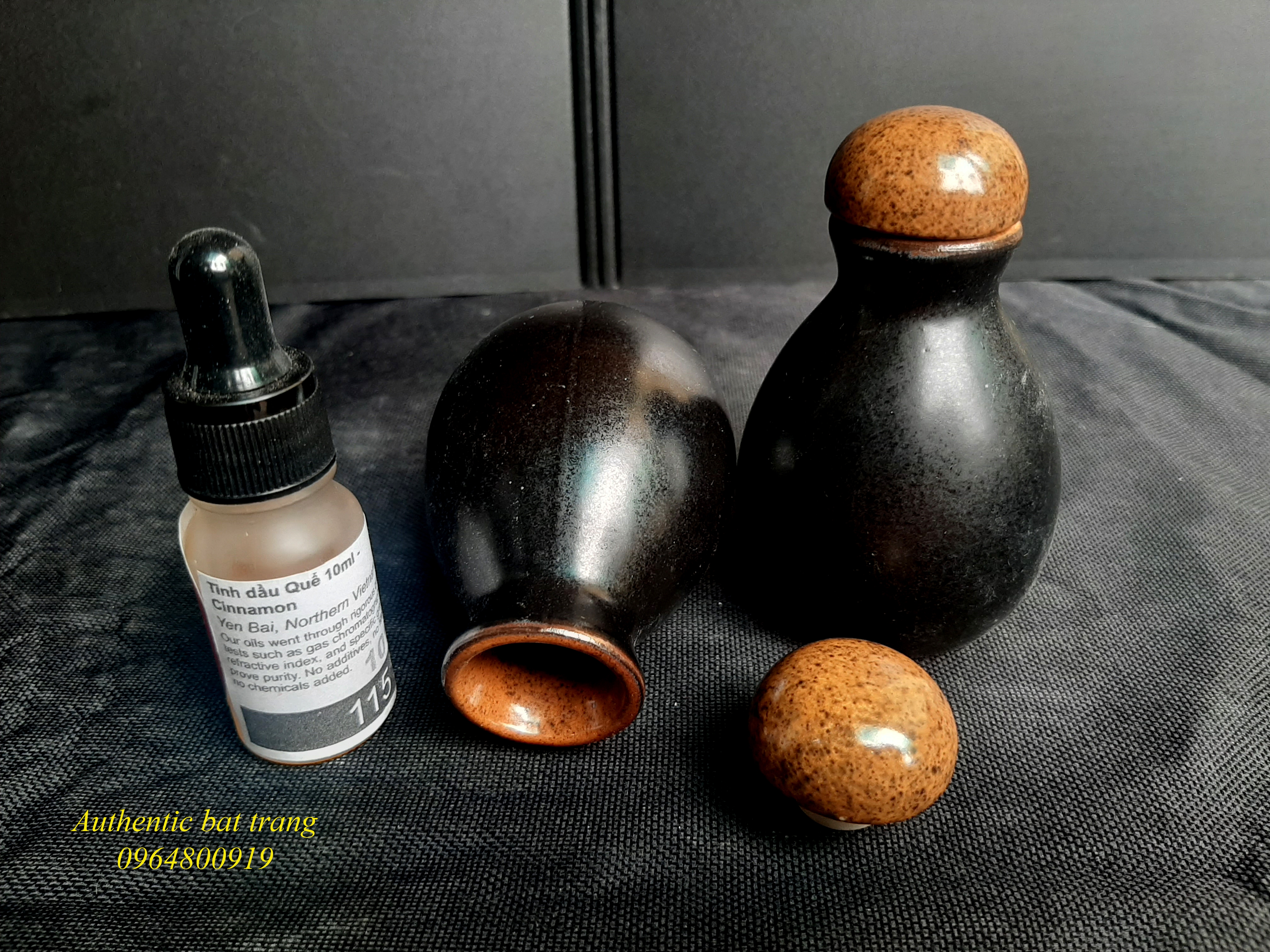 Oil Bottle/ Lọ đựng tinh dầu bát tràng giá rẻ