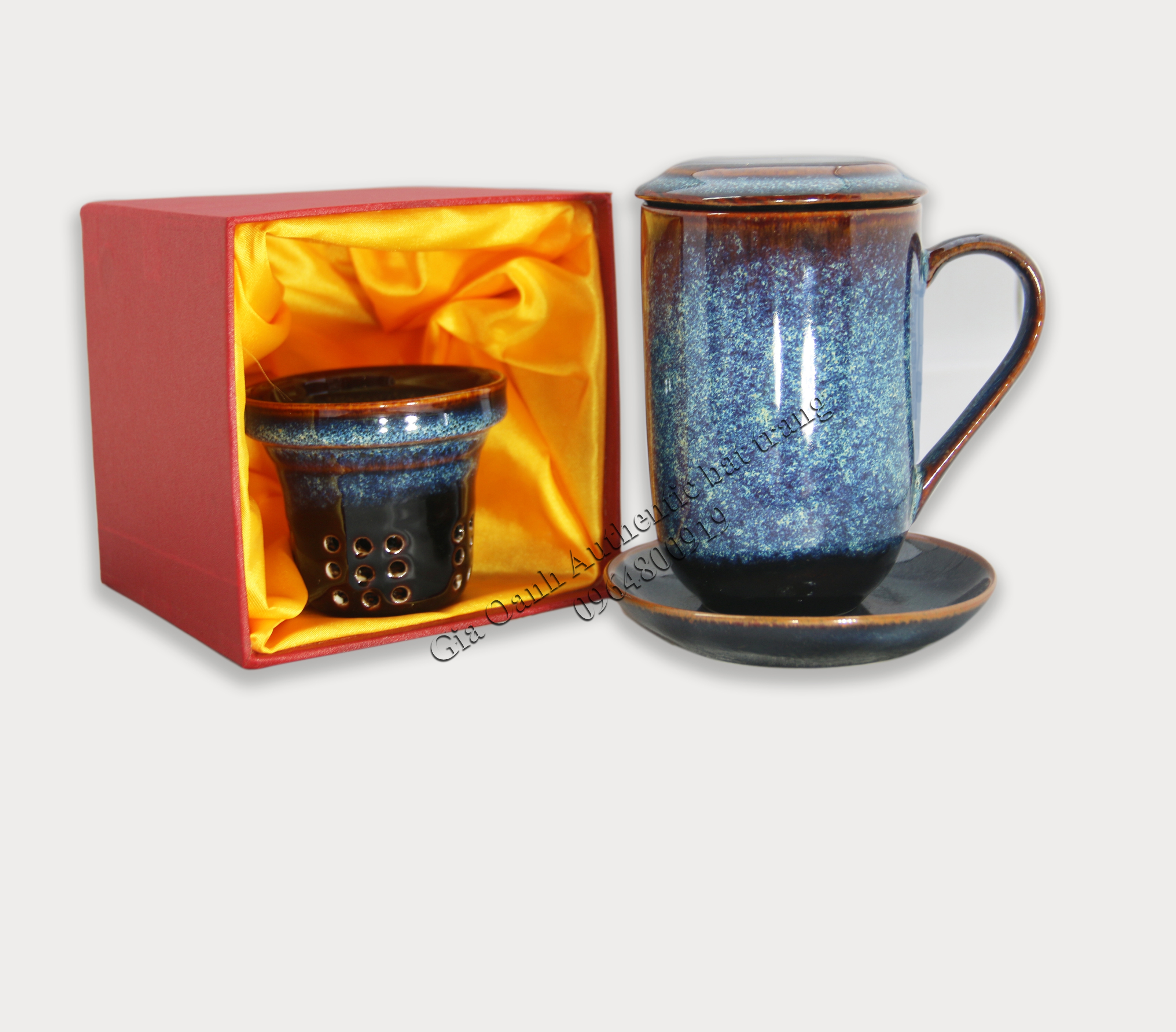 Bộ quà tăng cốc lọc trà rất tiện lợi và đẳng cấp