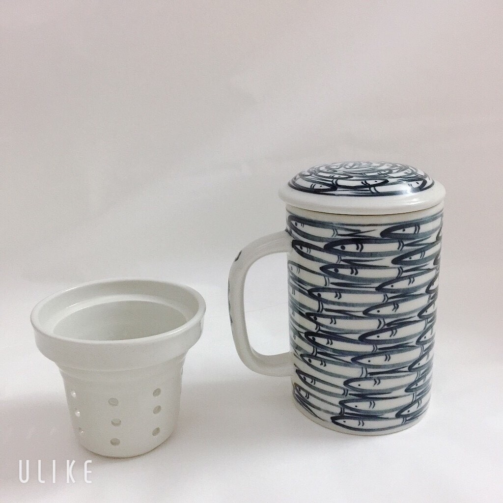 High-quality Bat Trang ceramic tea strainer cups - hand-painted product by famous Bat Trang craftsmen